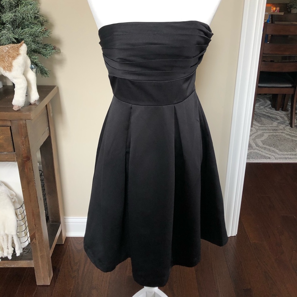 Black strapless dress